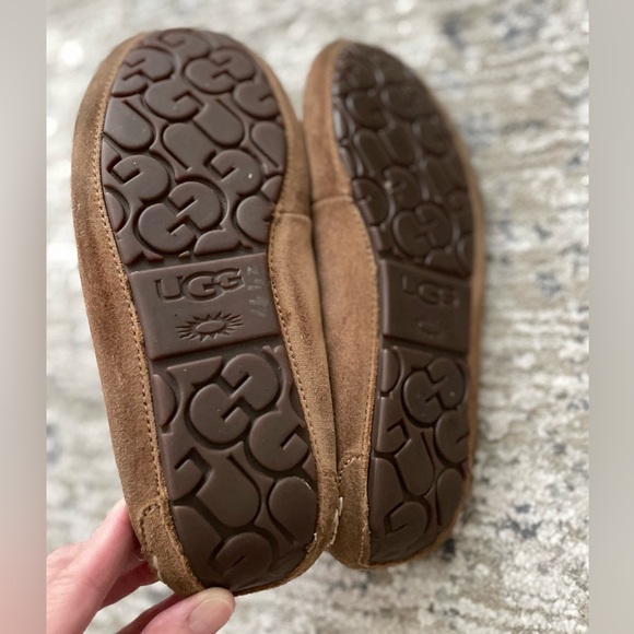 Ugg Ansley Moccasin Slipper Size 7 Brown Chestnut Brown - Picture 7 of 7
